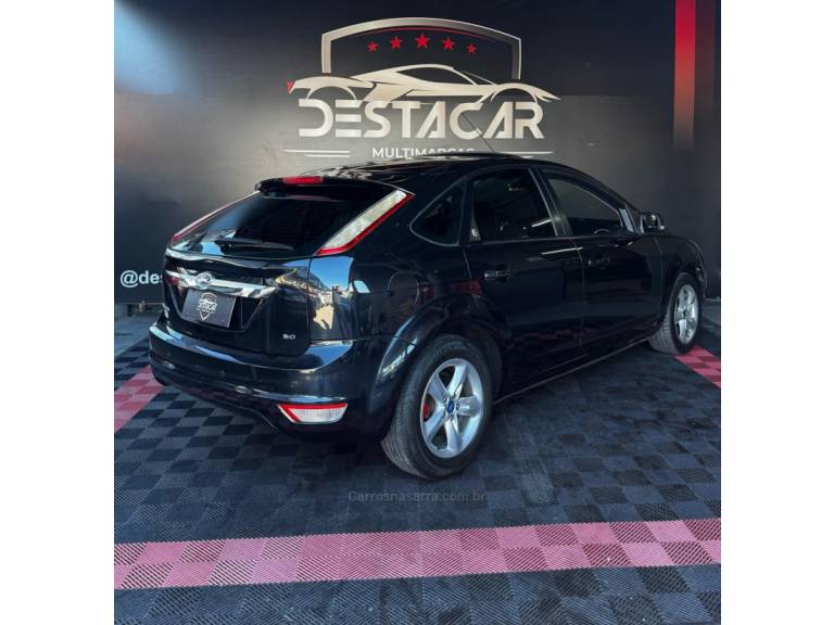FORD - FOCUS - 2009/2009 - Preta - R$ 43.900,00